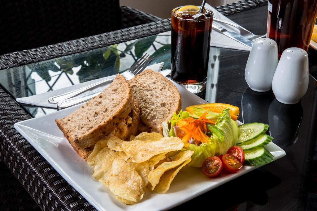 The Dolphin Locanda 3*